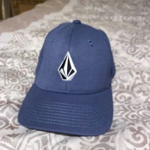 Volcom hat L/XL